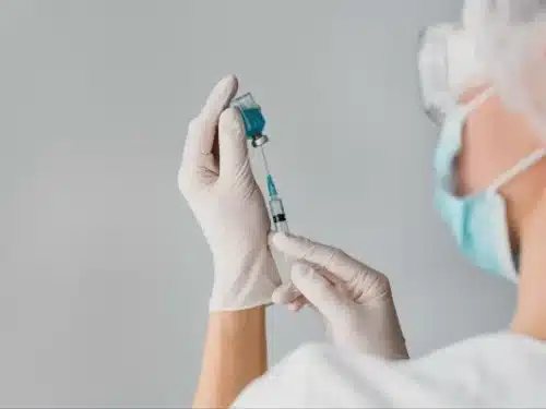 Renflexis vs Remicade: Efficacy, Safety, Biosimilarity, and Switching Considerations